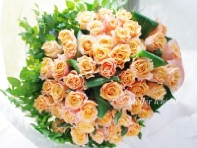 華やかにインパクトのある贈り花を　16,500円